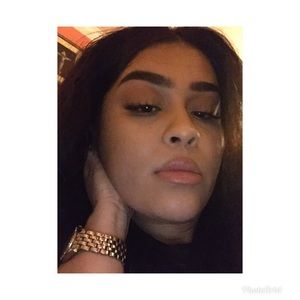 Meet your Posher, Jasmine